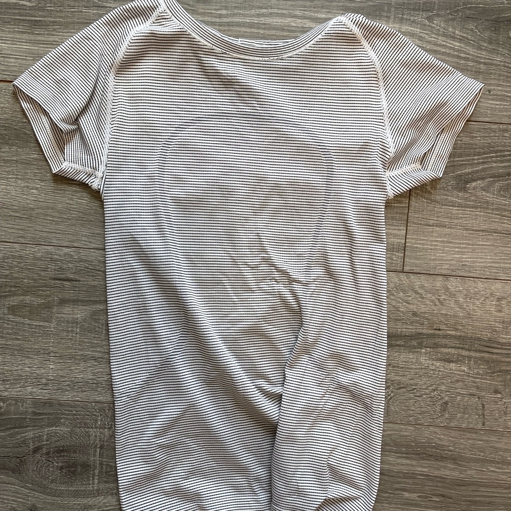 Lululemon swiftly tech